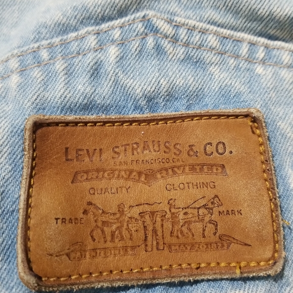 VTG. LEVI 755 LT BLUE DISTRESSED JEAN JACKET SZ XS - Picture 5 of 13